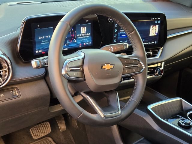 2027 Chevrolet Equinox LT - Photo 18