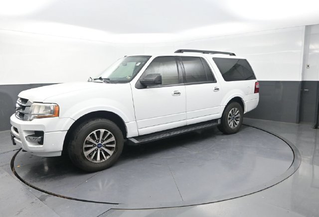 Used 2017 White Ford XLT image 3