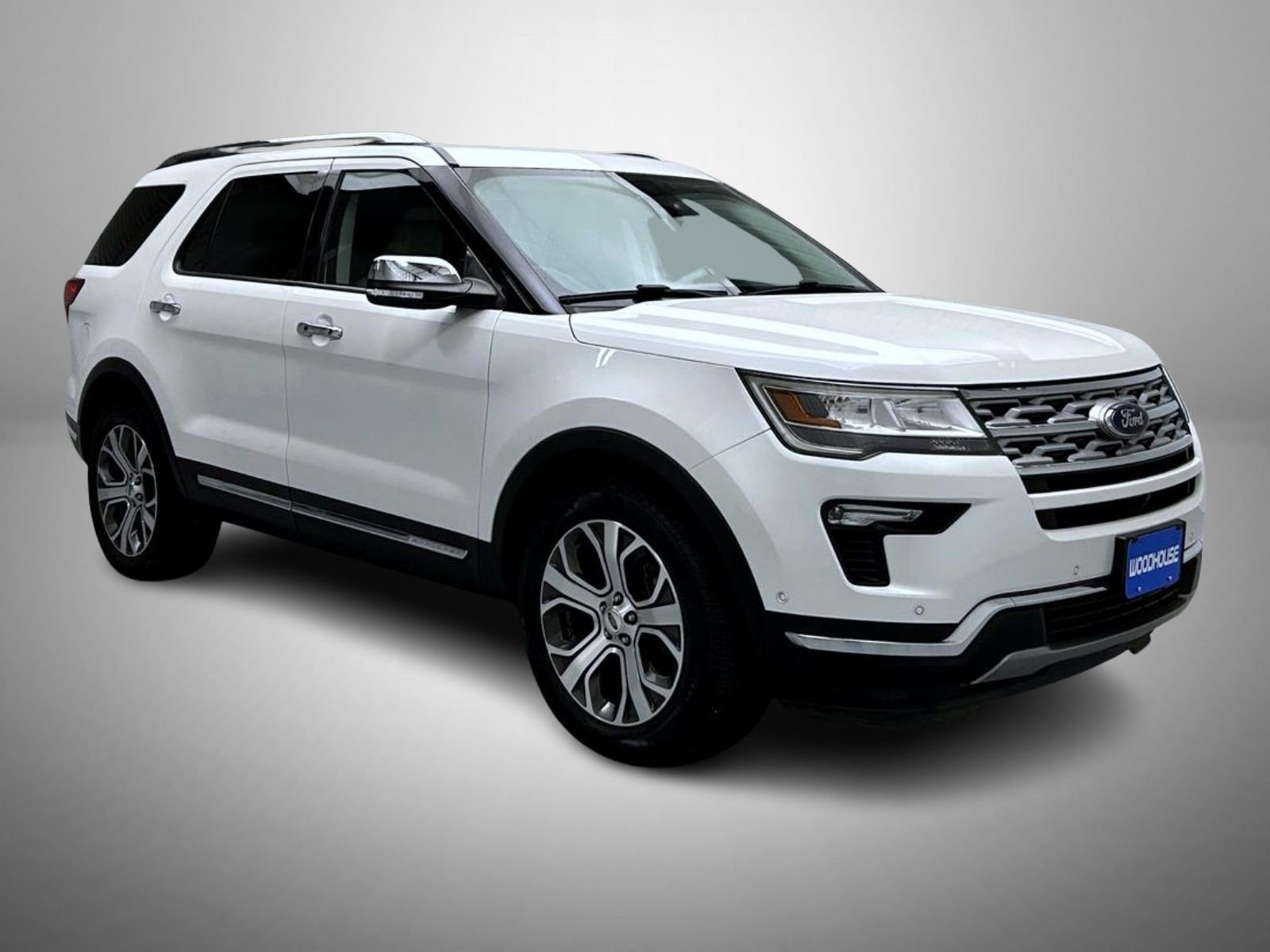 Used 2019 White Ford Limited image 3