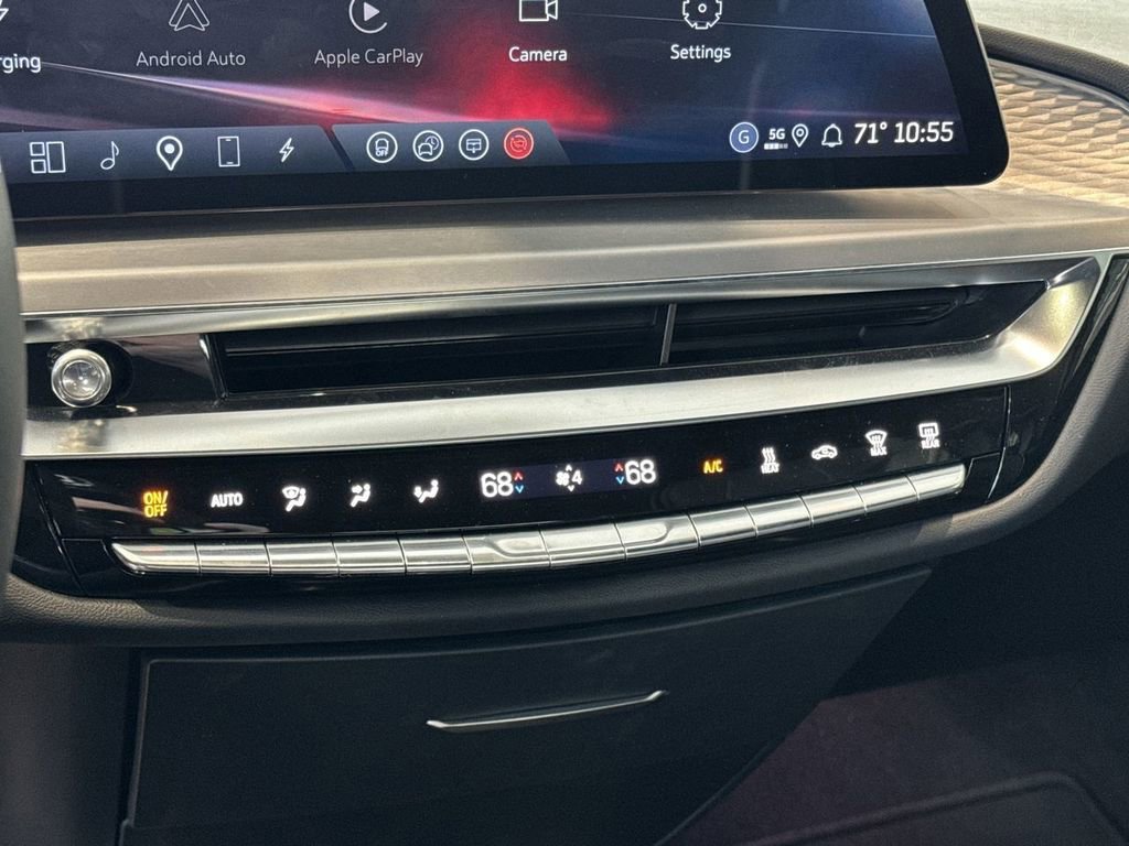2026 Cadillac LYRIQ V Premium - Photo 18