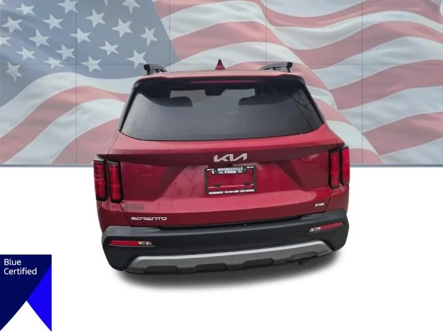 Used 2023 Red Kia X-Line SX Prestige image 4