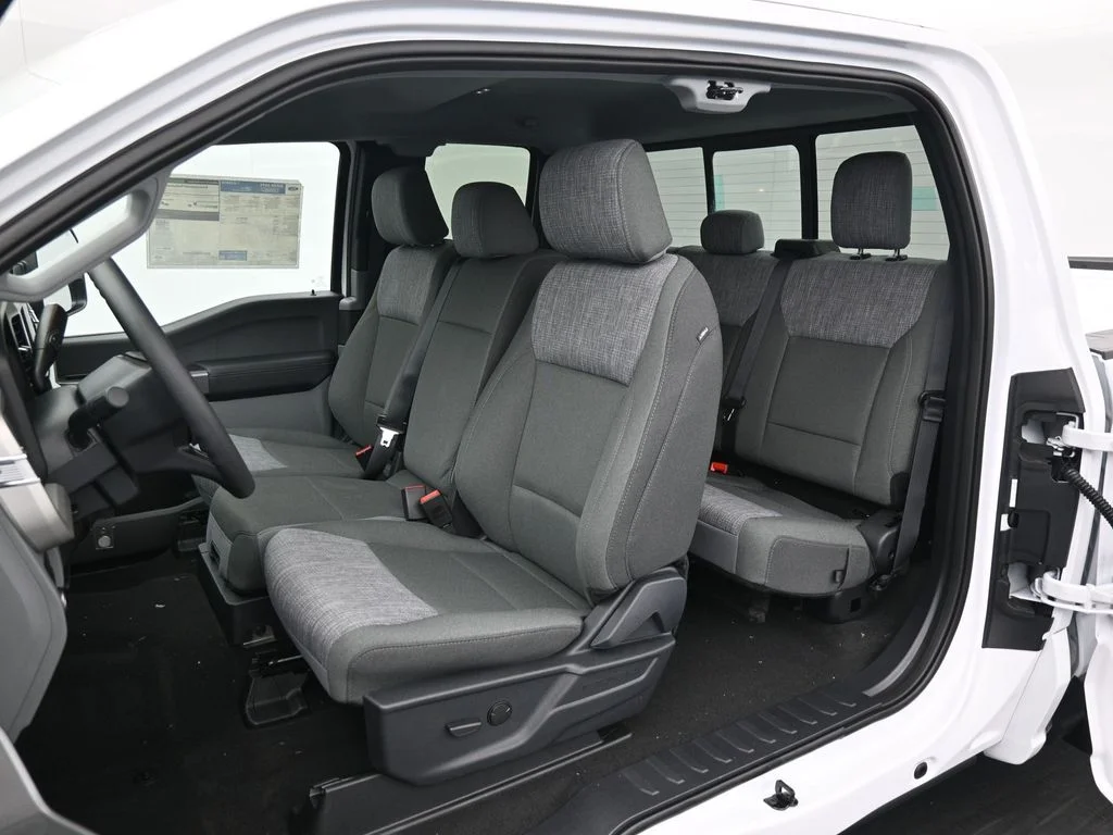 New 2026 Oxford White Ford XLT image 10