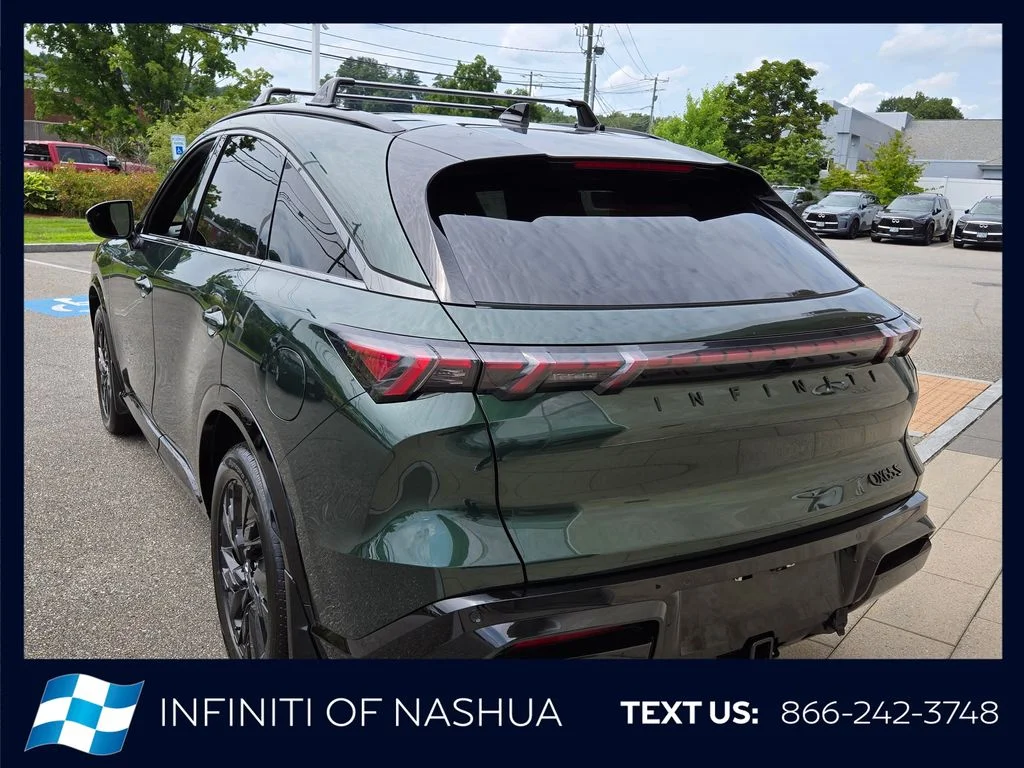 New 2027 Green INFINITI SPORT image 12