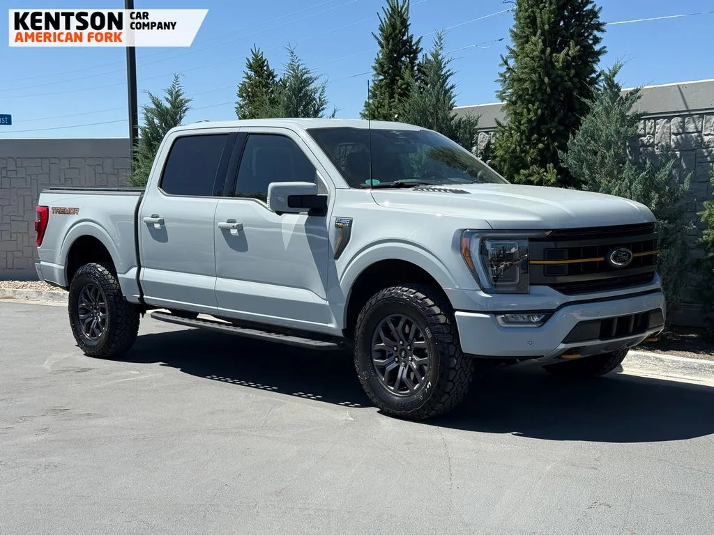 Used 2023 Gray Ford Tremor image 10