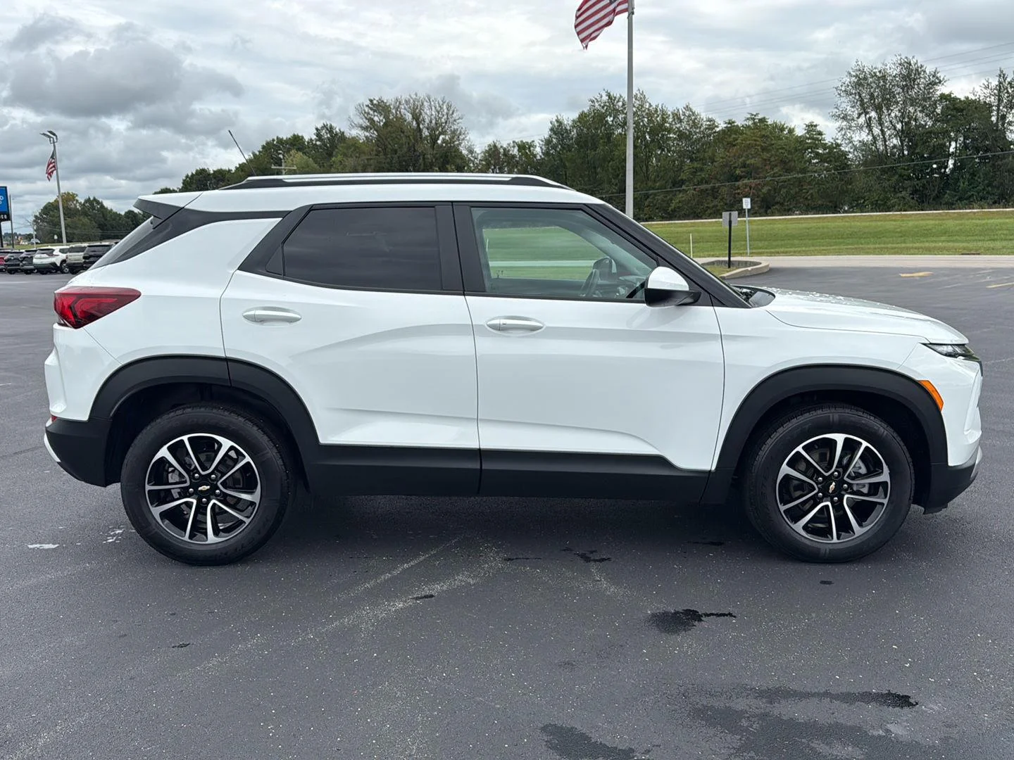 2025 Chevrolet Trailblazer LT - Photo 9