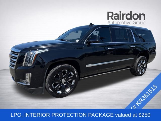 Used 2019 Black Cadillac Platinum Edition image 3