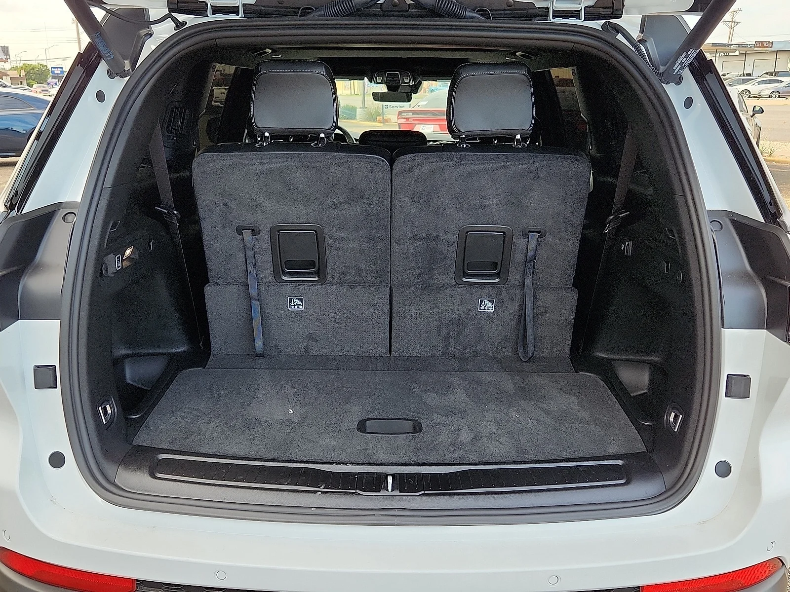 New 2027 White Jeep LAREDO 4X4 image 8