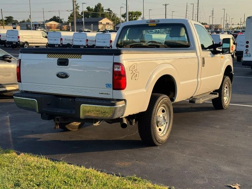 Used 2015 Oxford White Ford XL image 3