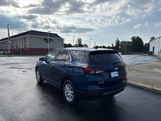 Used 2022 Blue Chevrolet LT image 7
