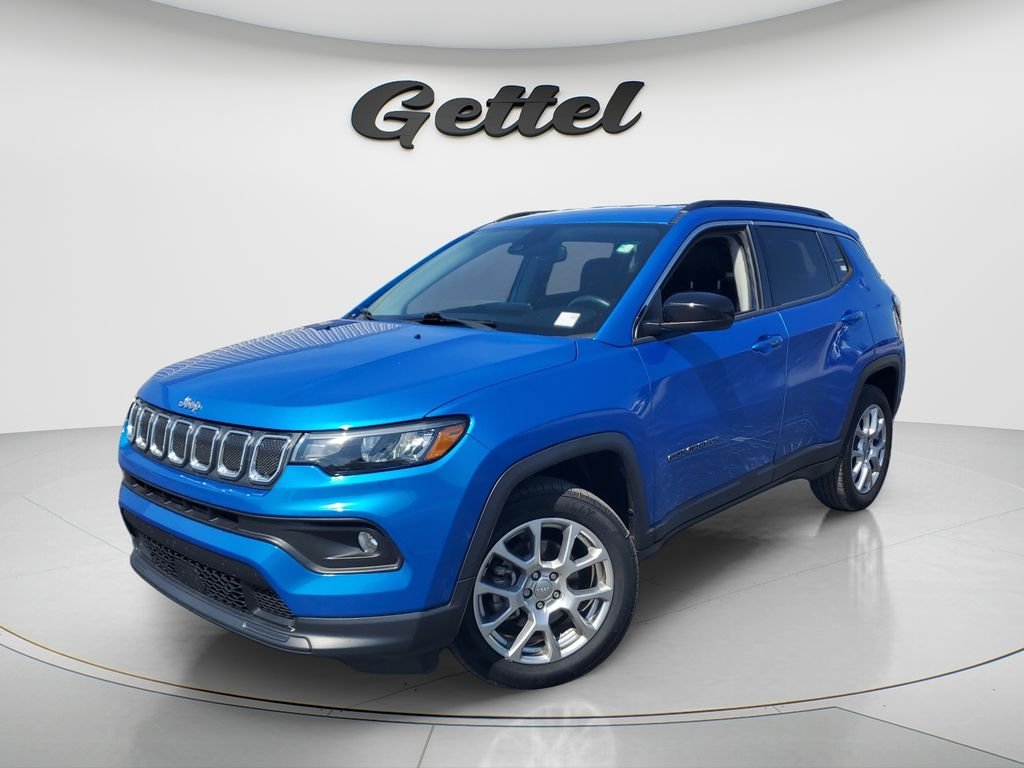 2022 Jeep Compass Latitude Lux 4X4's photo
