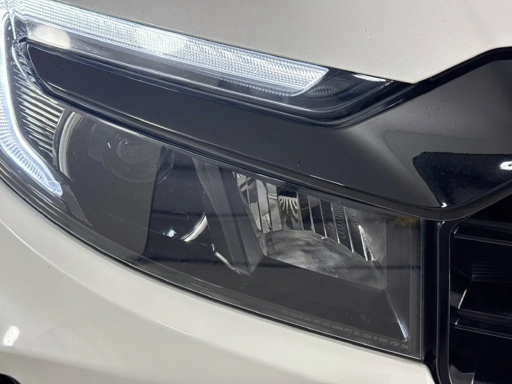 Certified Used 2023 White Honda Elite image 40