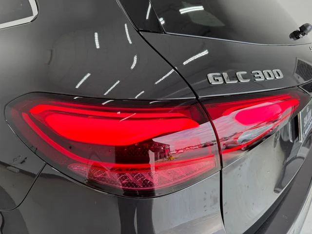 New 2026 Graphite Gray Metallic Mercedes-Benz GLC 300 image 35