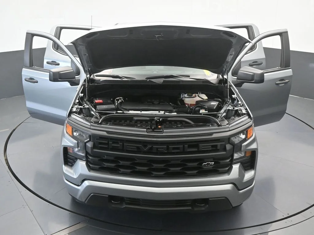 Used 2025 Sterling Gray Metallic Chevrolet Custom image 64