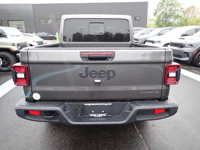 2025 Jeep Gladiator Sport photo 3