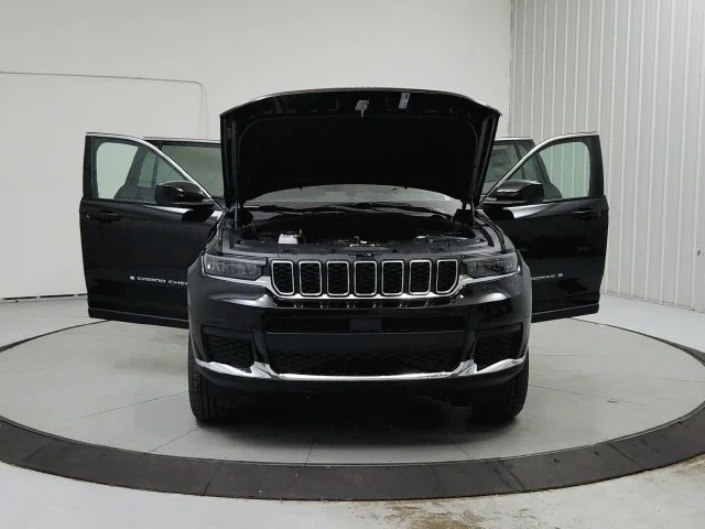 New 2026 Black Jeep Laredo image 11