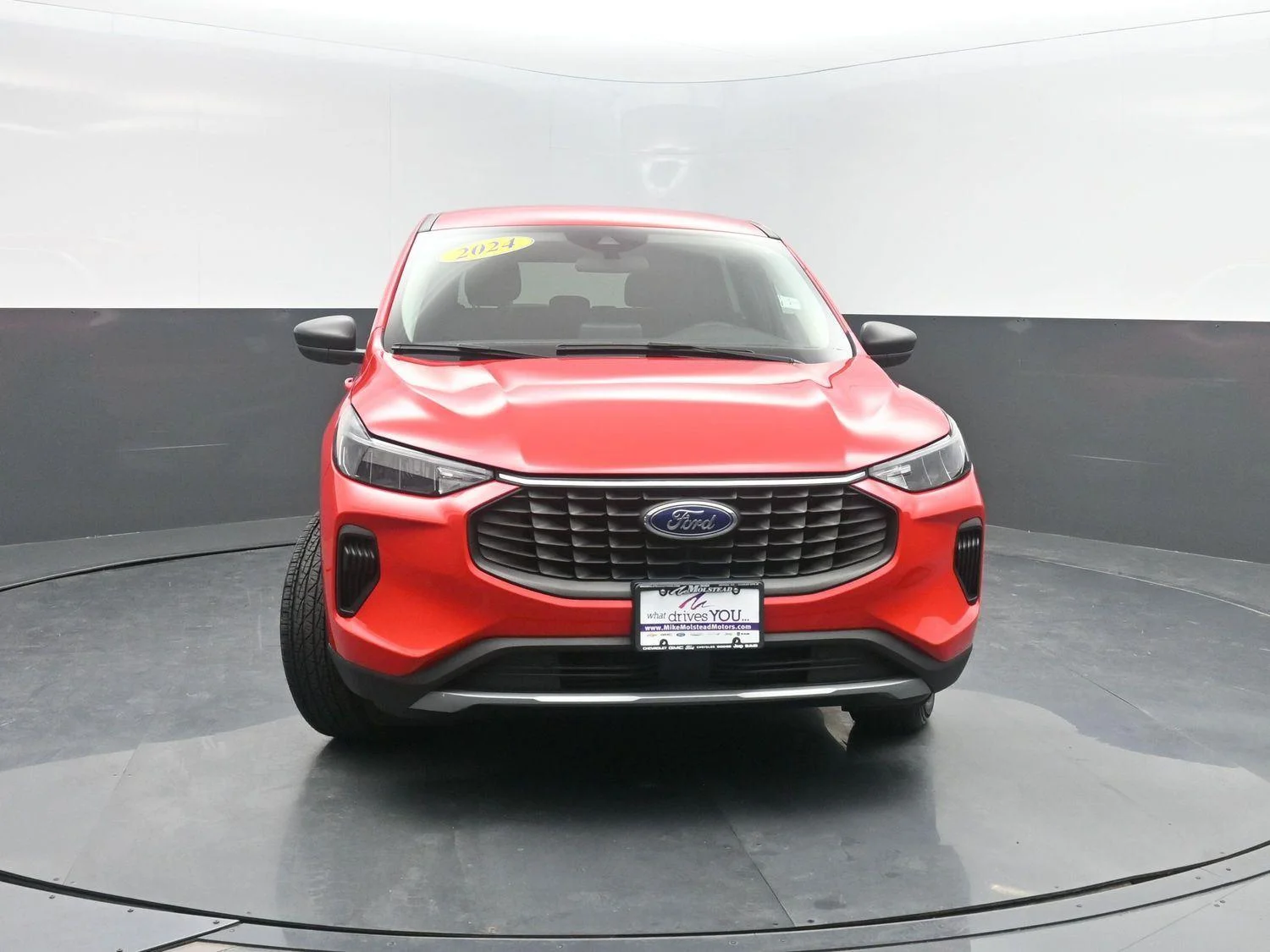 Used 2024 Race Red Ford Active image 38