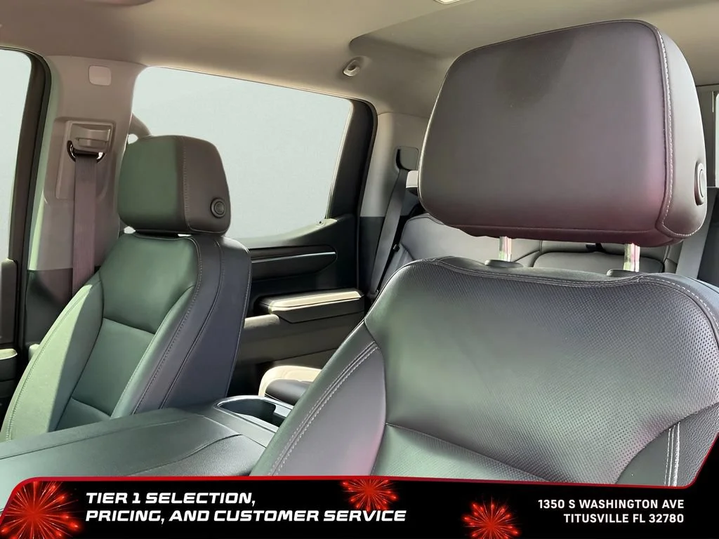 Used 2023 Sterling Metallic GMC SLT image 23