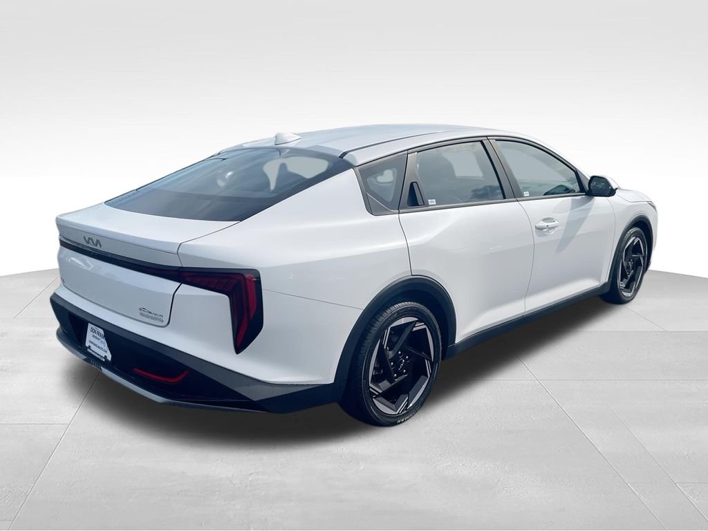 Used 2025 White Kia EX image 8