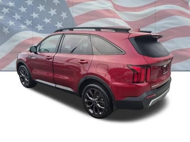 Used 2023 Red Kia X-Line SX Prestige image 3