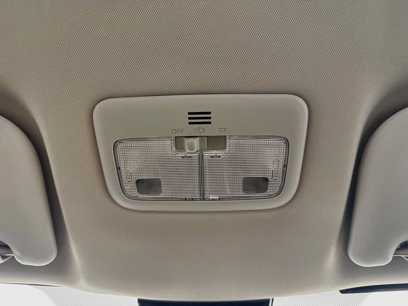 Used 2018 Super White Toyota L image 6