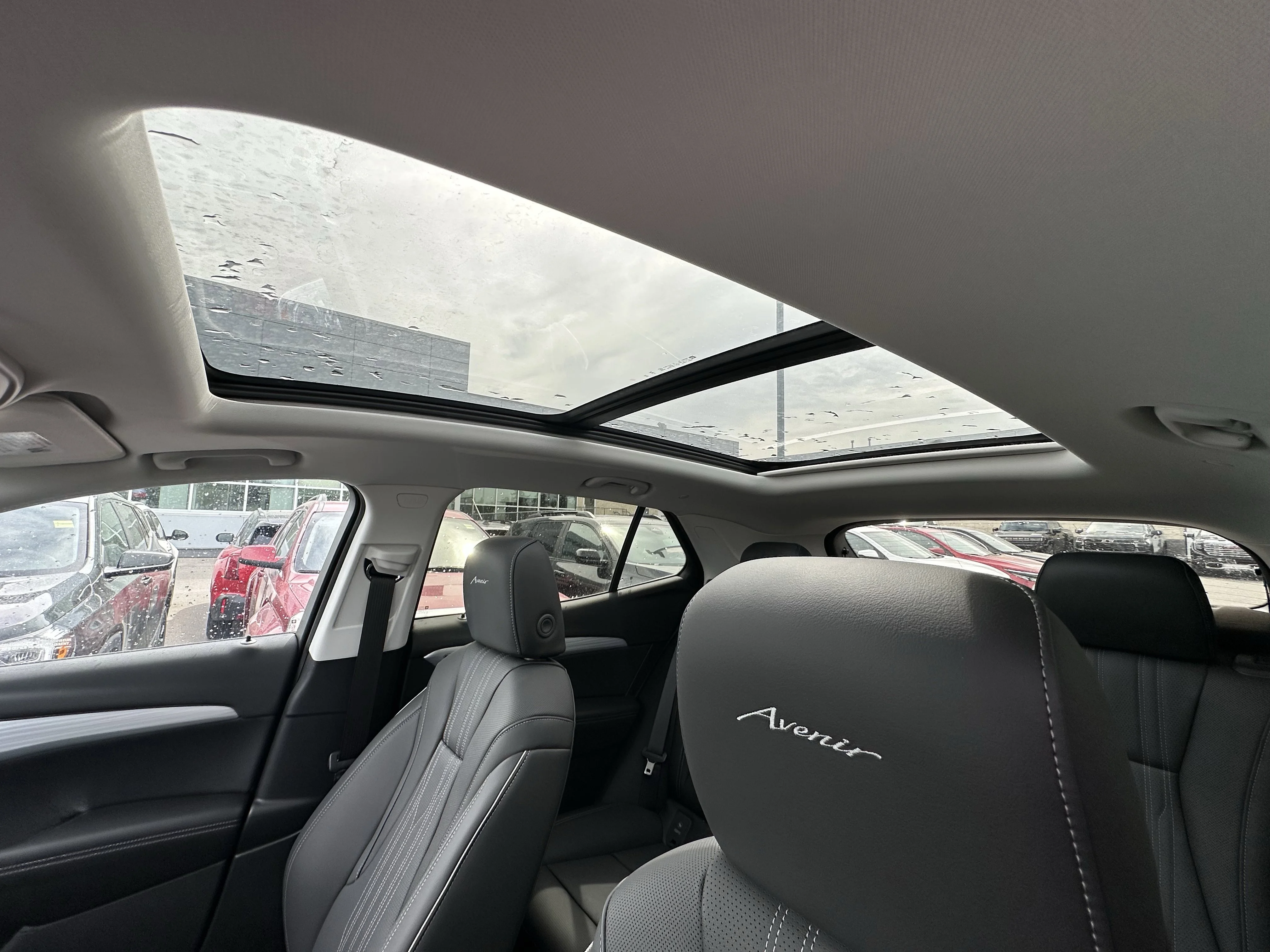 New 2026 Midnight Opal Buick Avenir image 34