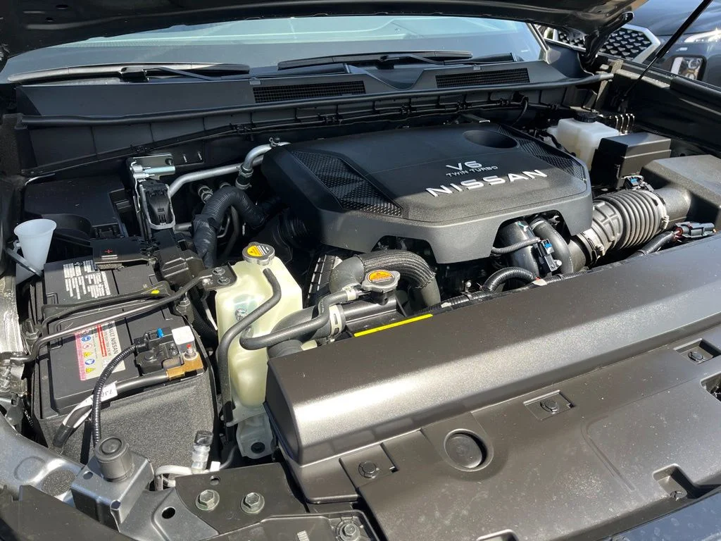 Used 2025 Gray Nissan SV image 22