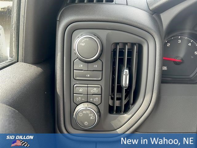 2026 Chevrolet Silverado 2500 HD Custom - Photo 14
