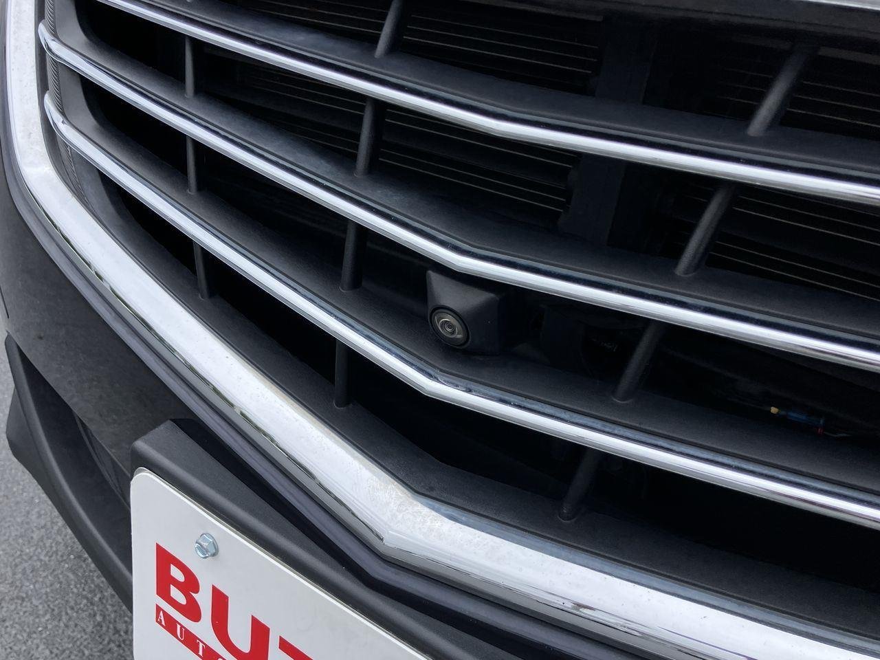 Used 2020 Blue (Midnight Blue Metallic) Chevrolet Premier AWD image 11