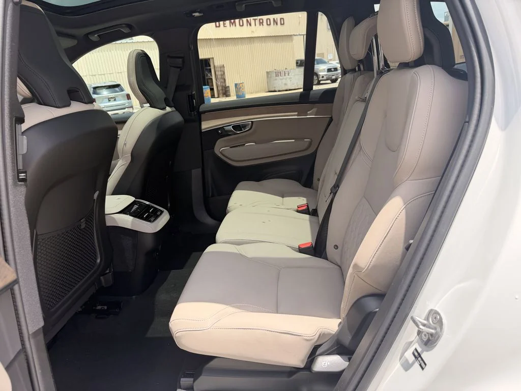 New 2026 Crystal White Volvo Core image 27