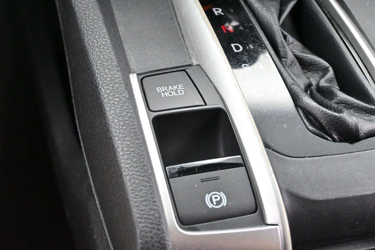 Used 2020 Platinum White Pearl Honda LX image 23