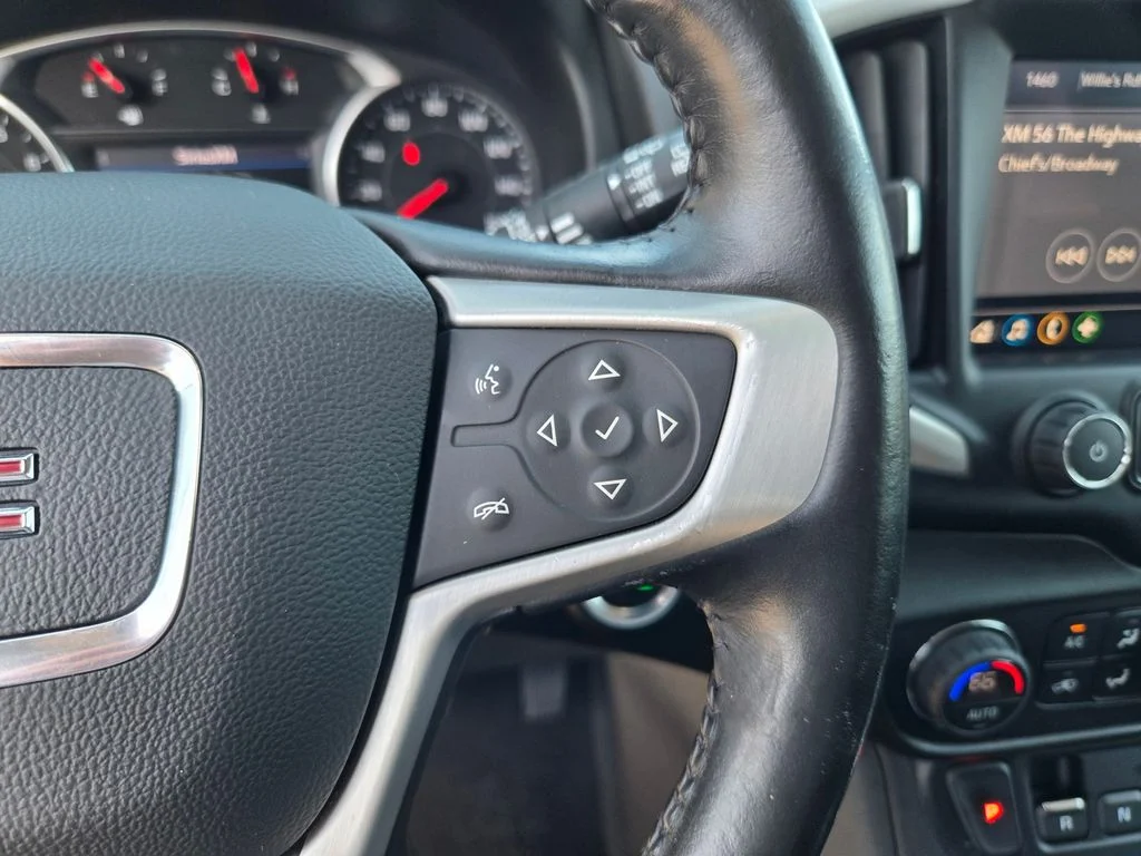 Used 2020 Summit White GMC SLT image 23