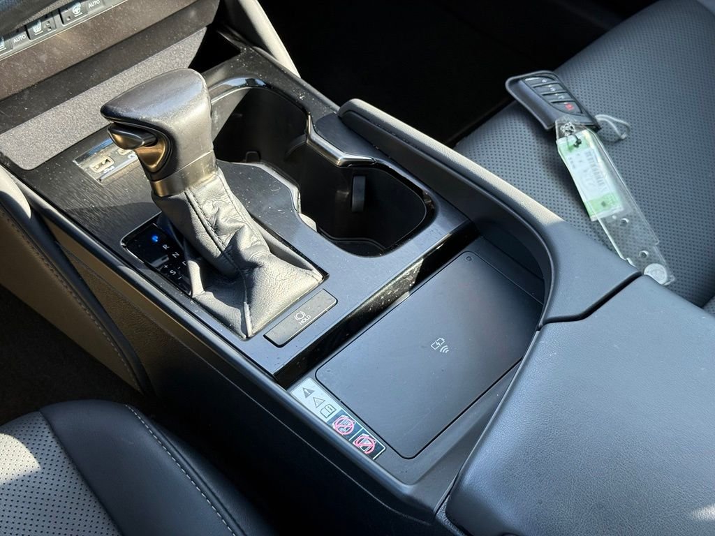 Used 2023 Black Lexus 350 image 30