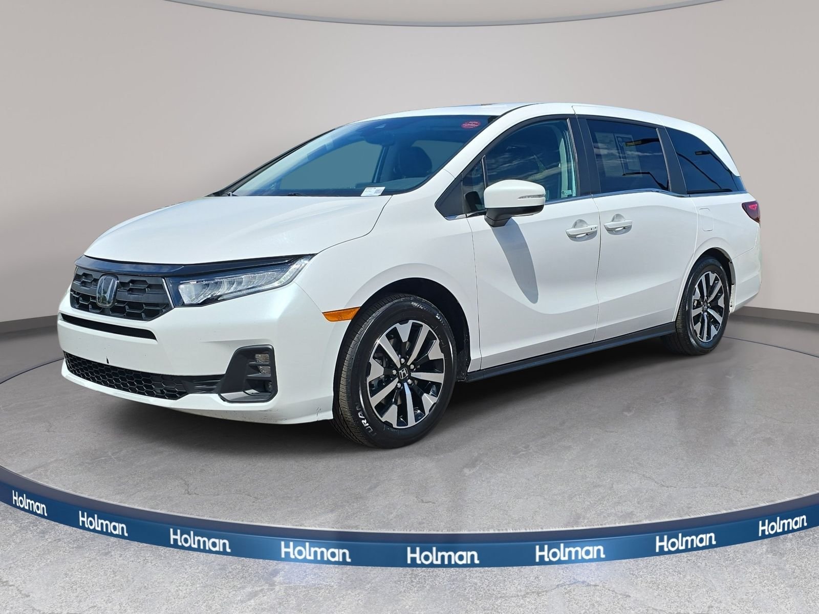 Used 2025  Honda EX-L image 1