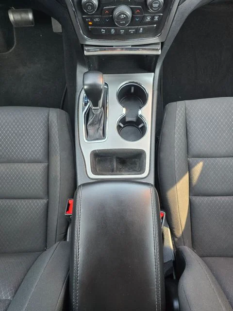 Used 2020 Gray Jeep Laredo E image 37