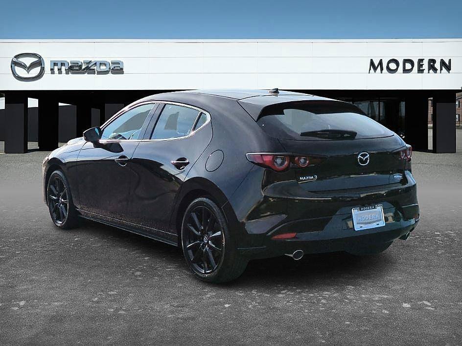 2026 Mazda Mazda3 Premium - Photo 7