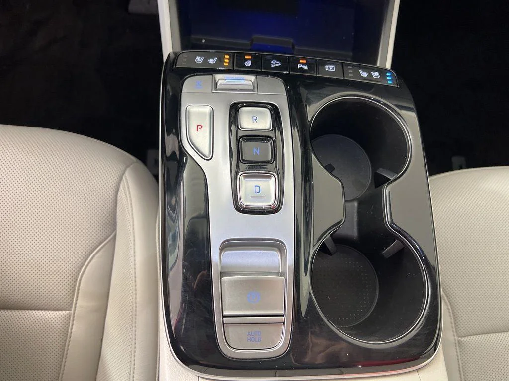 Used 2022 Deep Sea Hyundai Limited image 21