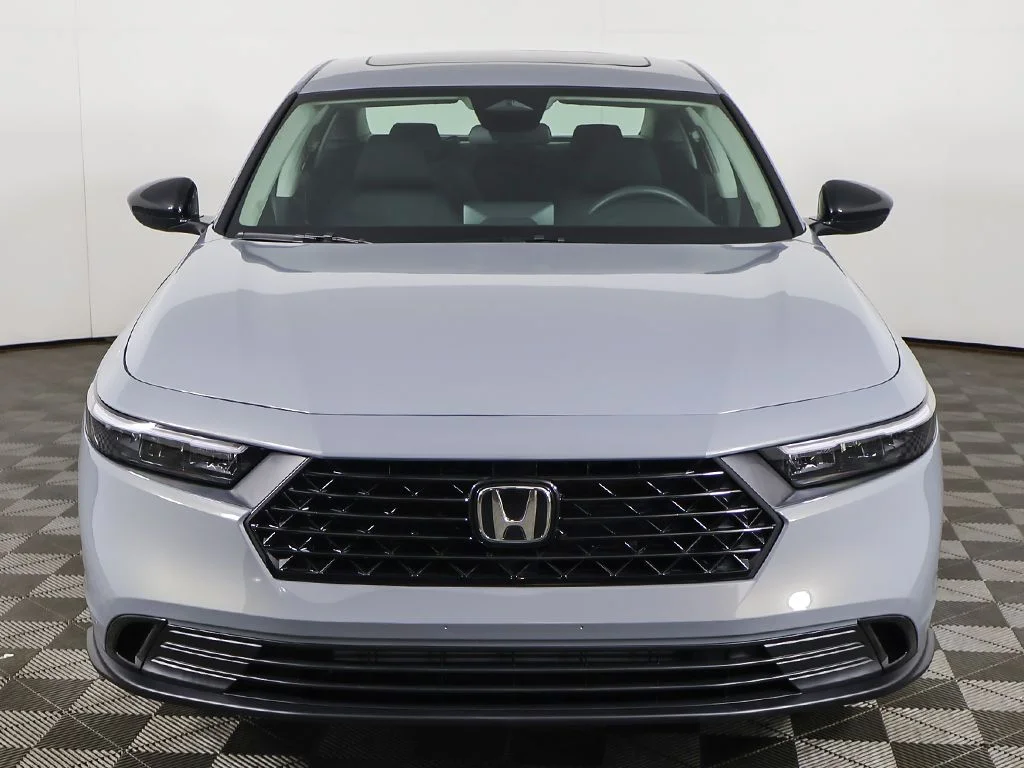 New 2026 Urban Gray Pearl Honda SE image 6