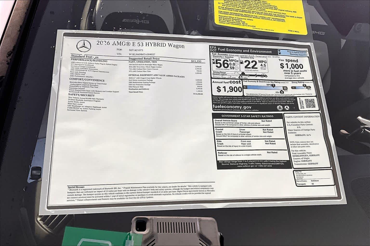 New 2026 MANUFAKTUR Moonlight White Magno Mercedes-Benz AMG® E 53 E image 18