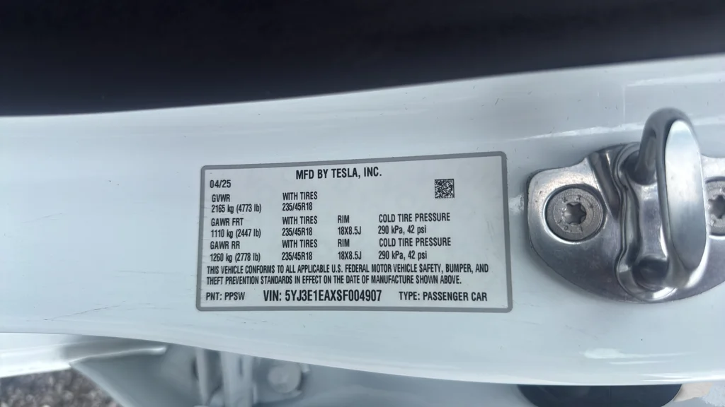 2025 Tesla Model 3 Long Range - Photo 25