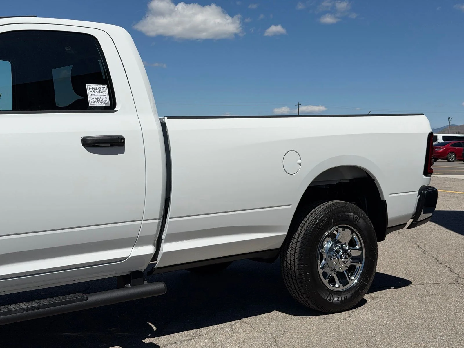 New 2026 Bright White Clear-Coat Exterior Paint RAM Tradesman image 13