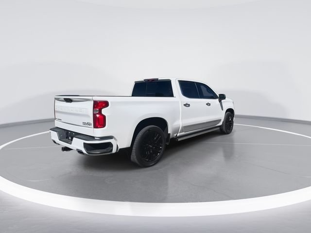 Used 2023 Beige Chevrolet High Country image 11
