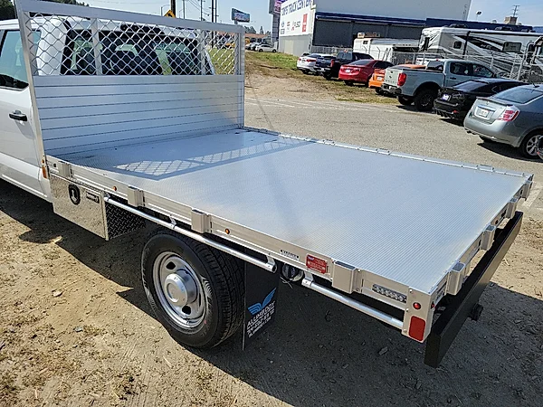 2026 Ford F-350 Super Duty Chassis Cab XL - Photo 21