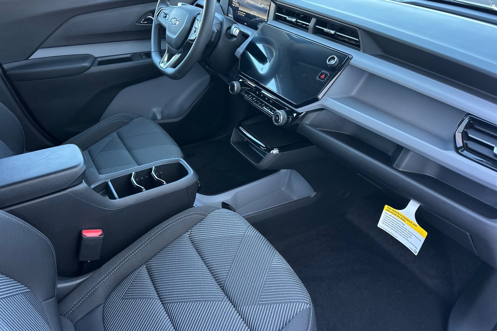 2027 Chevrolet Bolt LT - Photo 16