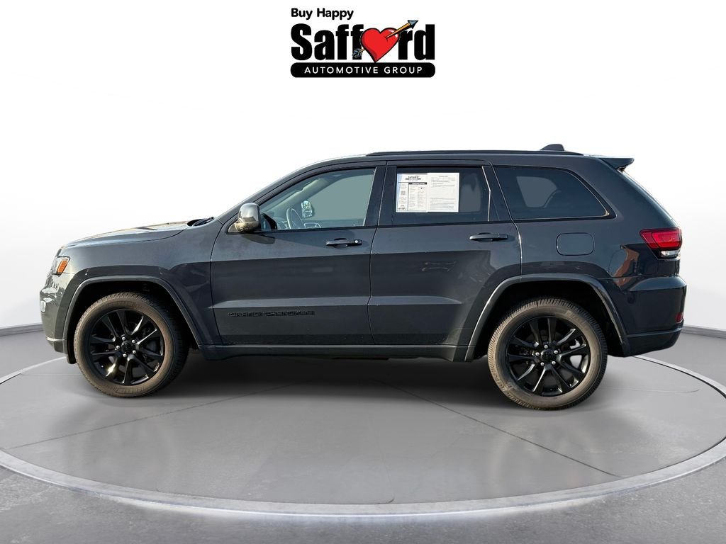 Used 2018 Black Jeep Altitude image 4