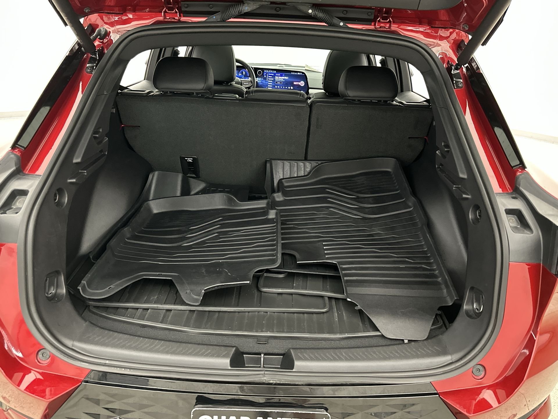 2025 Chevrolet Equinox EV RS - Photo 79