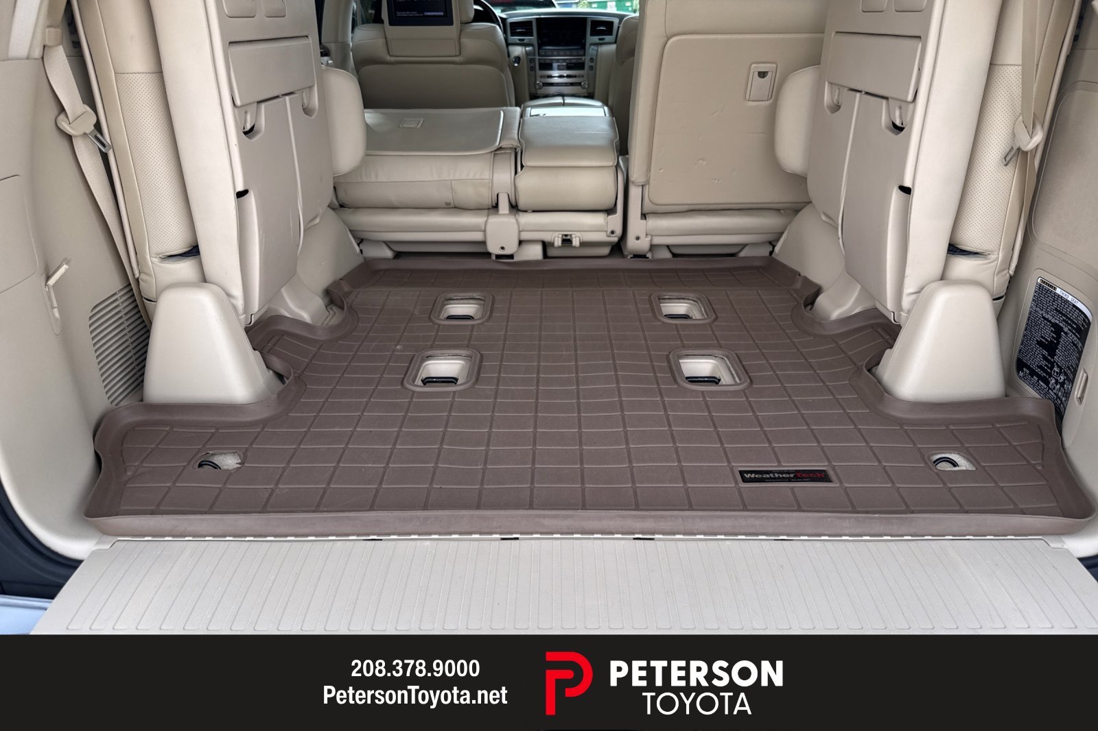 Used 2013  Lexus 570 image 14