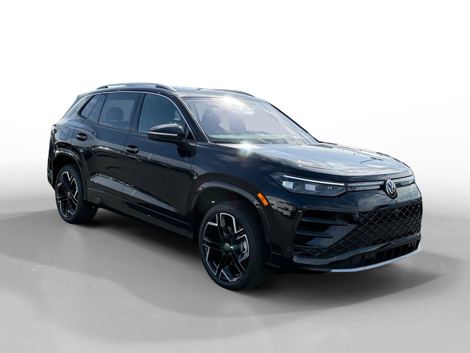 New 2026 Black Pearl Volkswagen SEL R-Line Turbo image 7