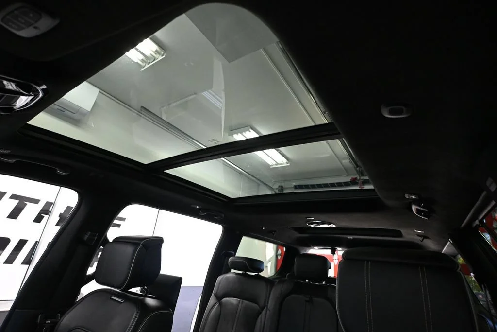 Used 2022 White Jeep Series II image 19