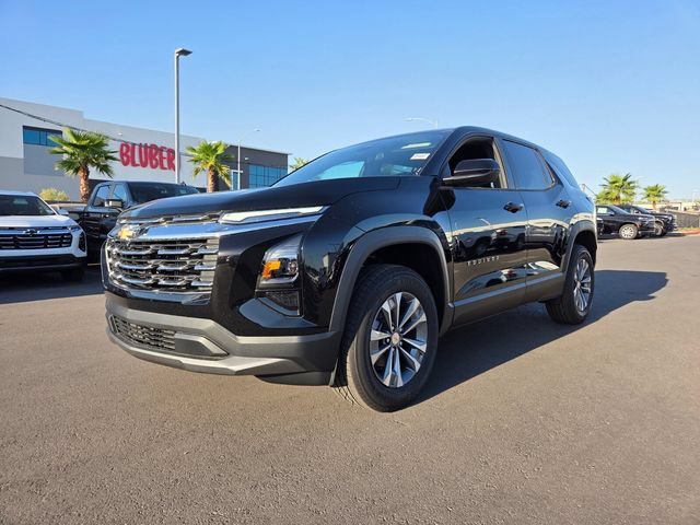 New 2027 Mosaic Black Metallic Chevrolet LT image 2