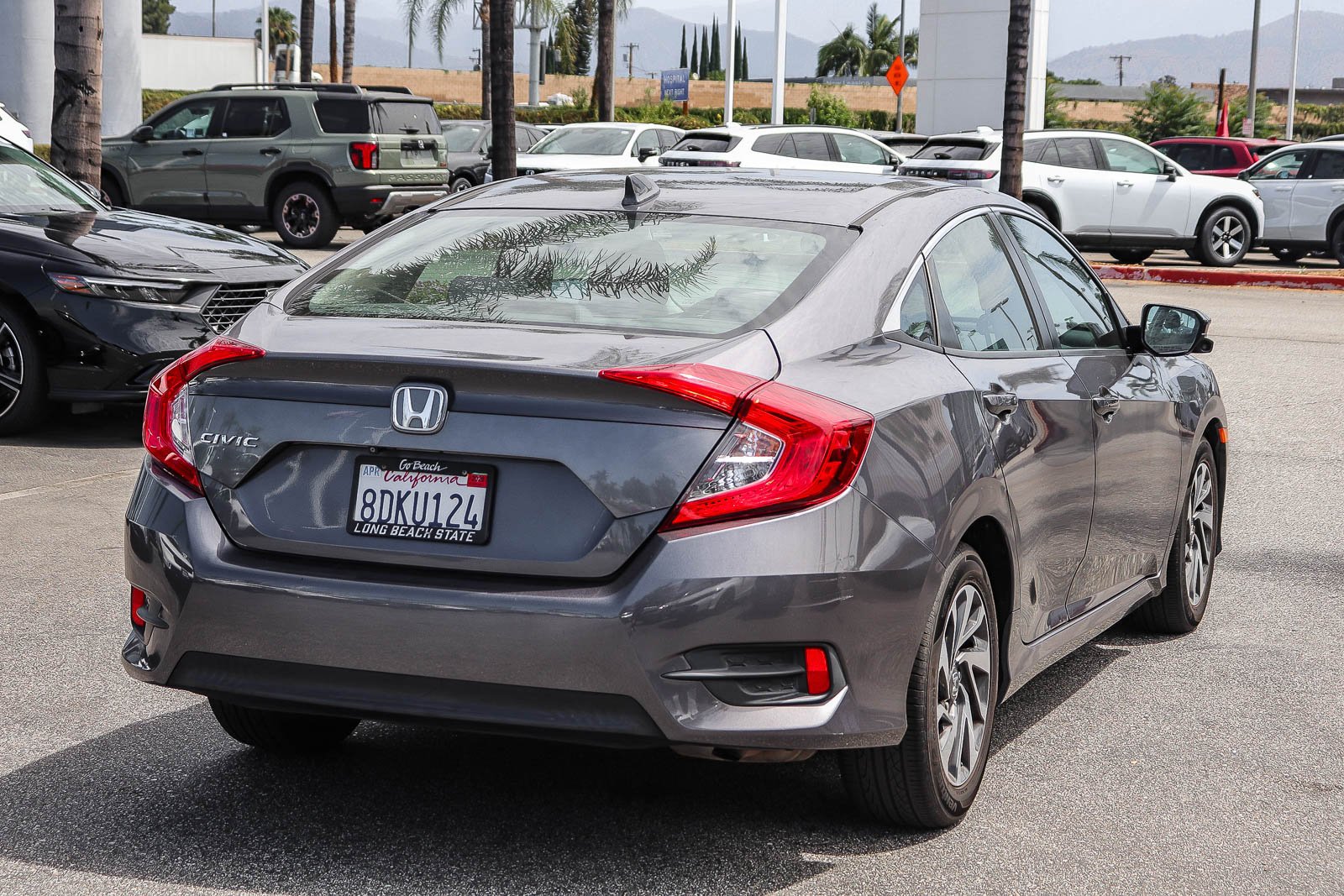 2018 Honda Civic EX - Photo 11